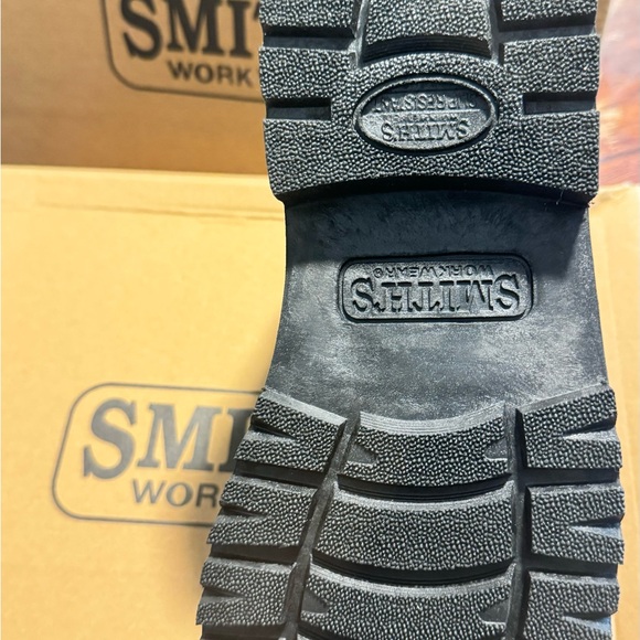 Work Boots - Picture 5 of 6